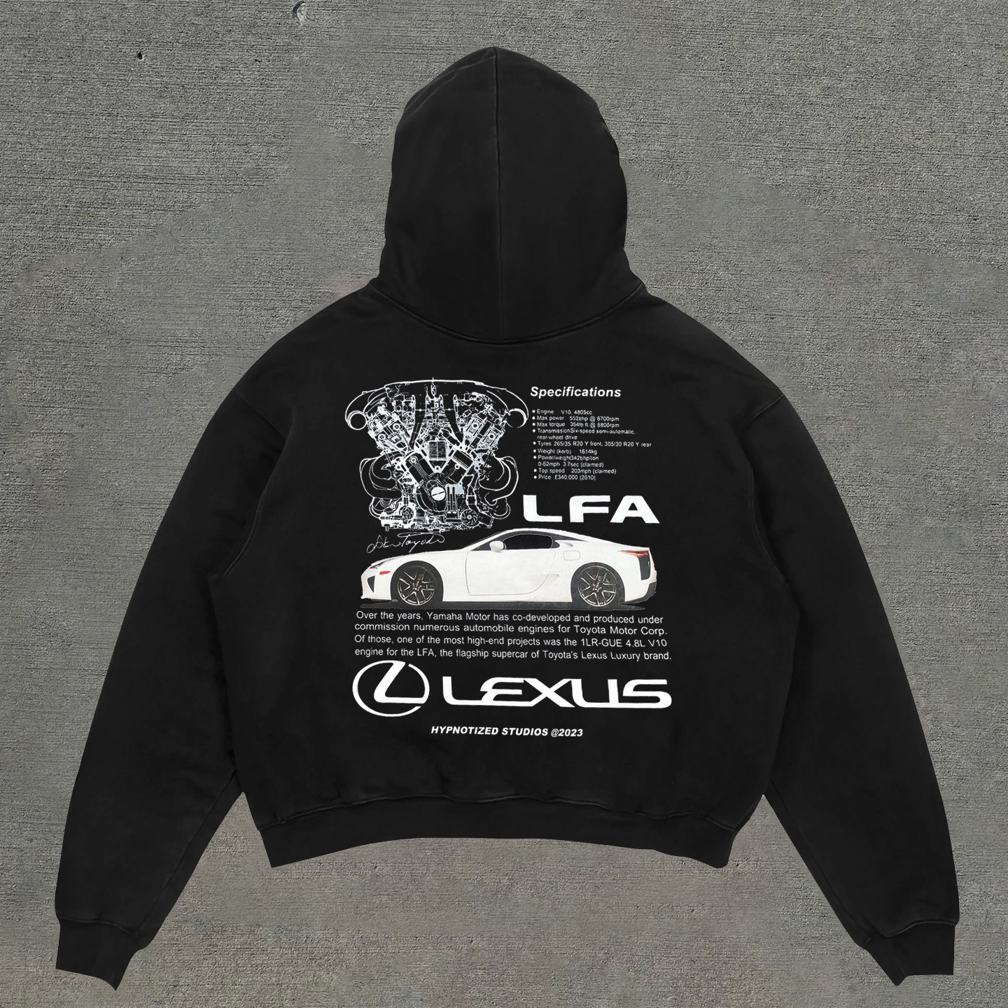 Loose hoodie with statement racing pattern