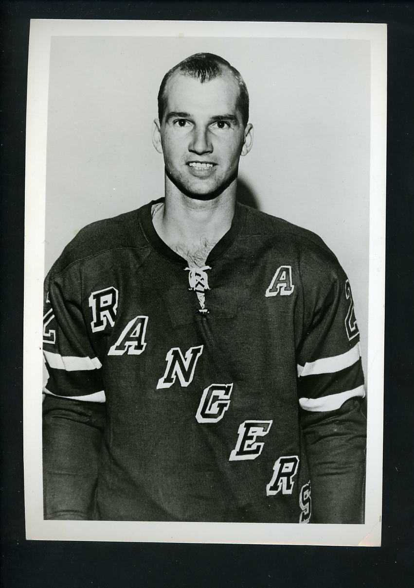 Don Marshall 1960 's Press Photo Poster painting New York Rangers