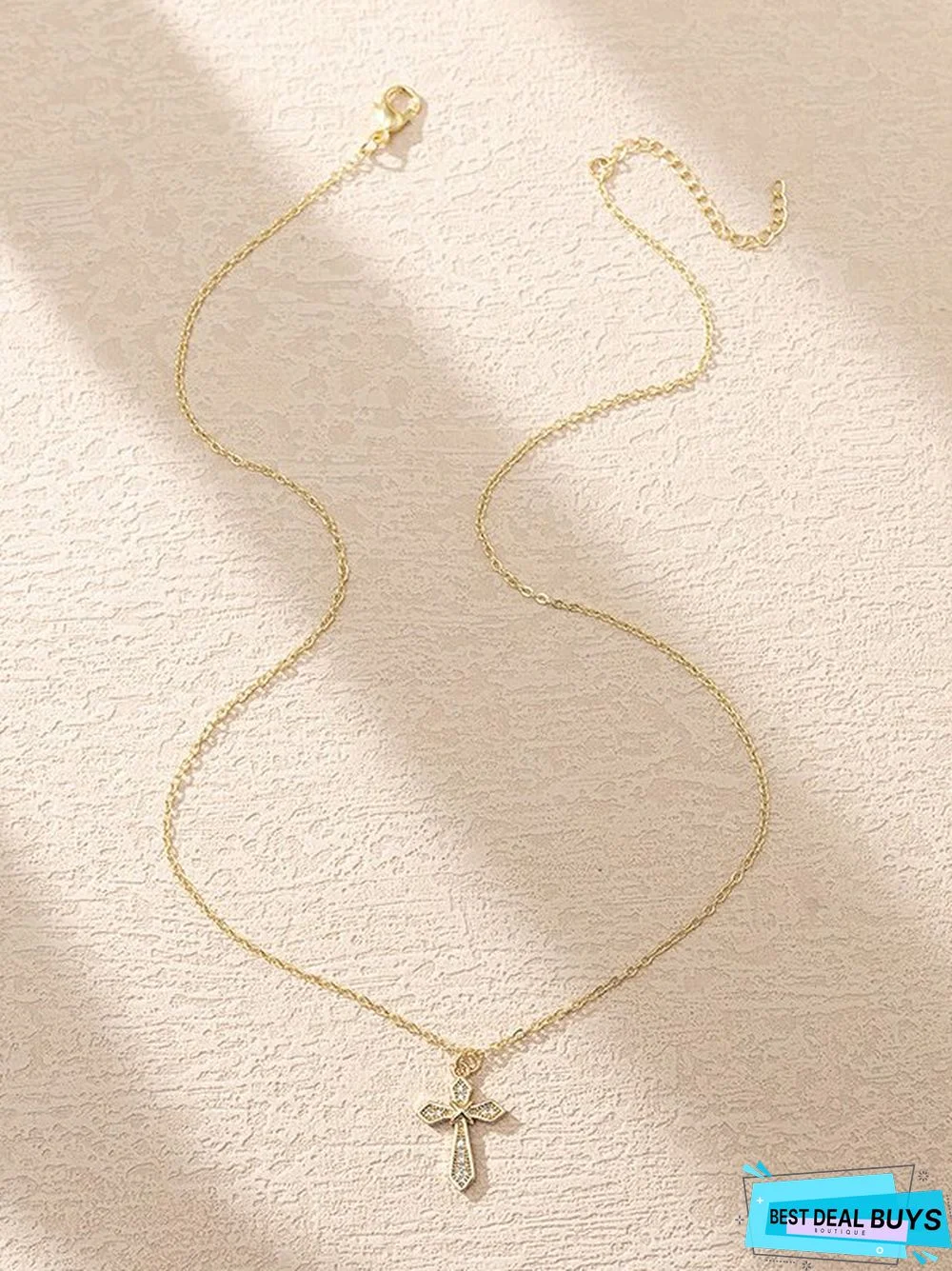 Casual Diamond Vintage Cross Pattern Necklace Daily Commuting T-Shirt Jewelry