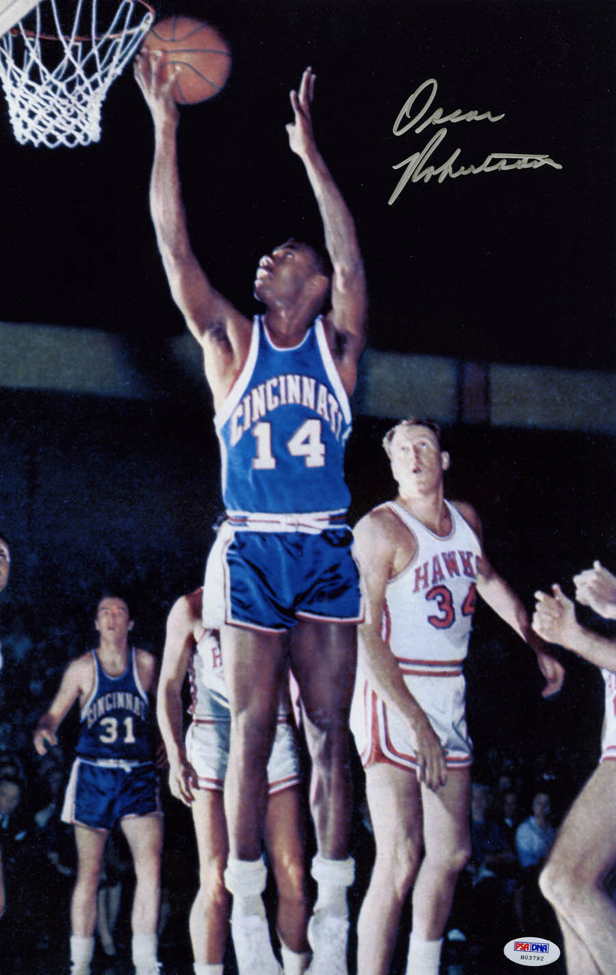 Oscar Robertson SIGNED 12x18 Photo Poster painting Cincinnati Royals PSA/DNA AUTOGRAPHED