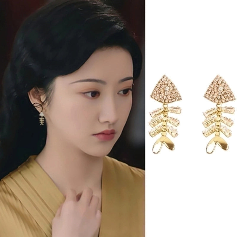 2 Pieces Retro Flower Copper Inlay Zircon Drop Earrings Ear Studs 1 Pair