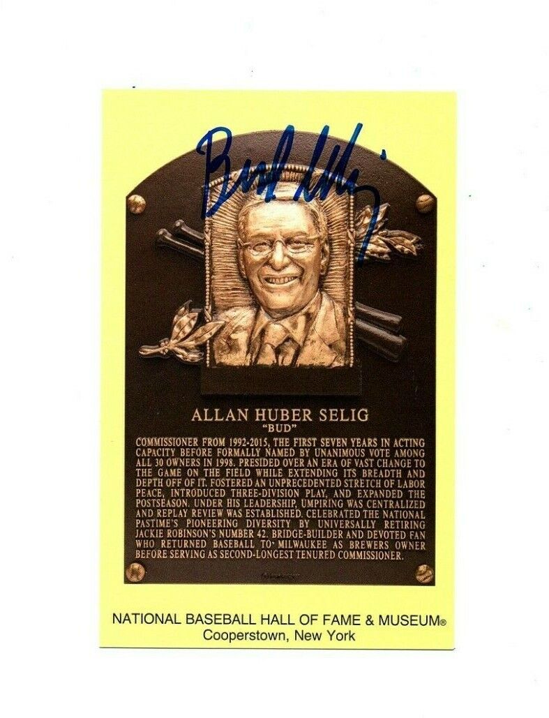 Bud Selig signed autographed MLB Hall of Fame postcard plaque Milwaukee Brewers!