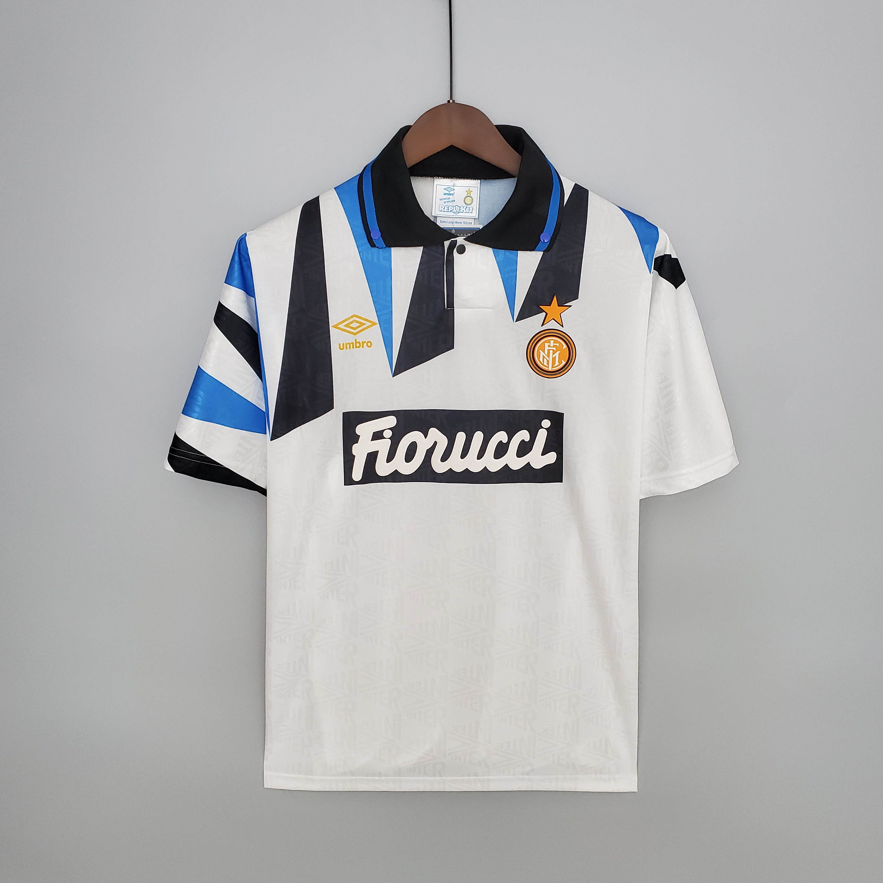 1992/93-A-INT-RET-FAN-AD-A01558