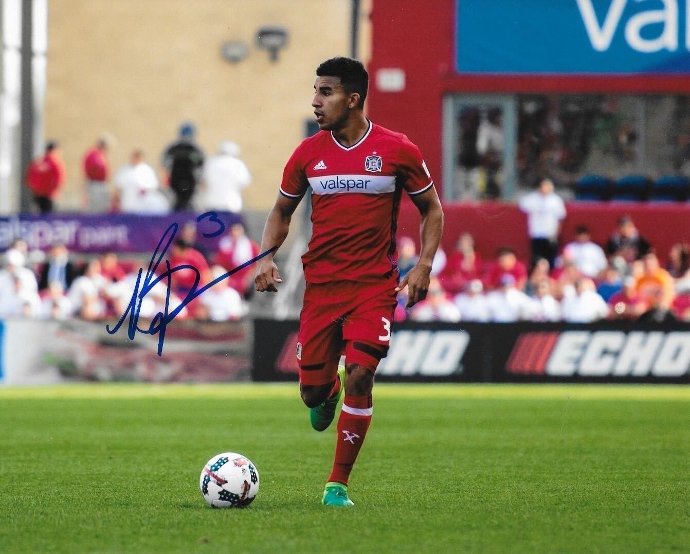 Brandon Vincent signed Chicago Fire MLS Soccer 8x10 Photo Poster painting autographed 7