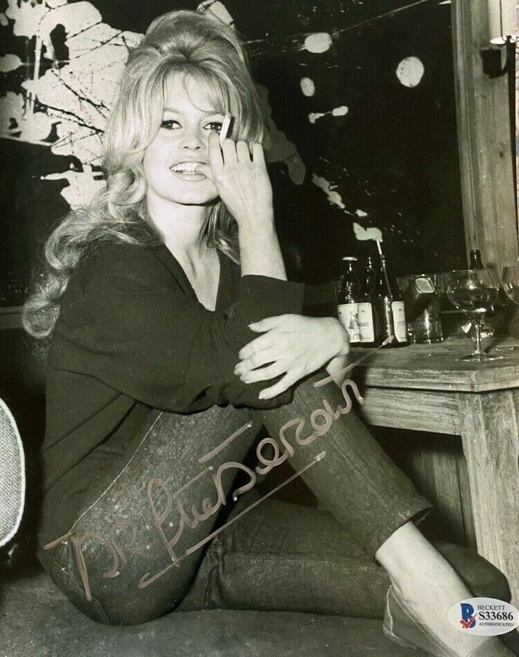 Brigitte Bardot signed autographed 8x10 Photo Poster painting BECKETT Authenticated BAS