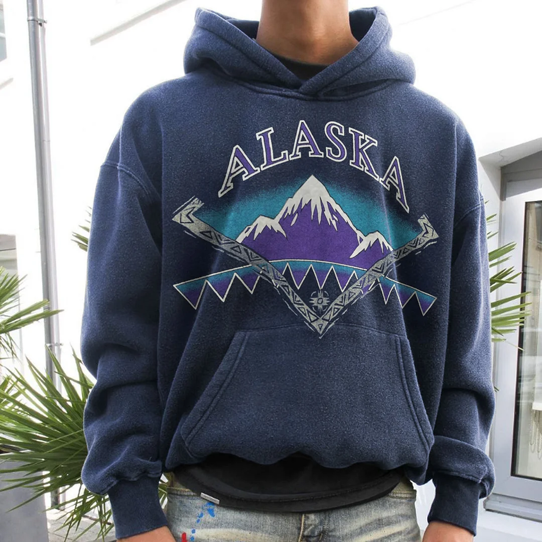 Retro ethnic Alaska mountain hoodie-barclient