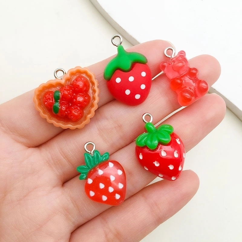 1 Piece 10 * 20mm 14 * 22mm 16*25mm Resin Heart Shape Strawberry Mushroom Pendant