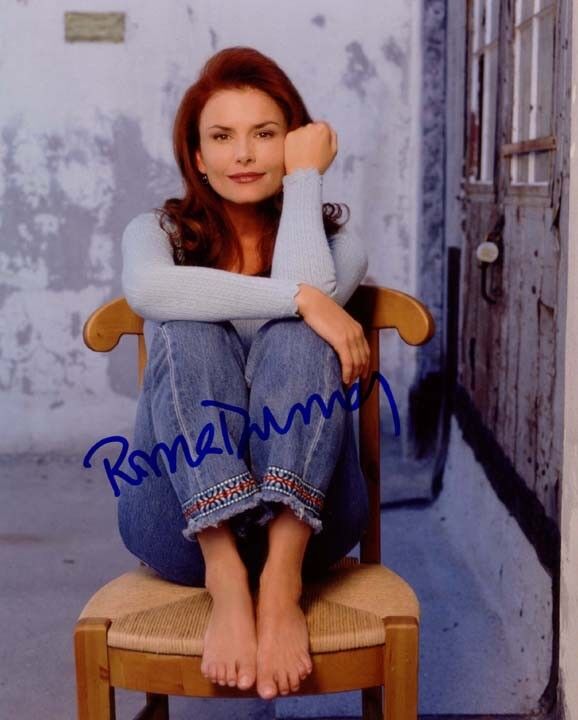 ROMA DOWNEY signed autographed 11x14 Photo Poster painting