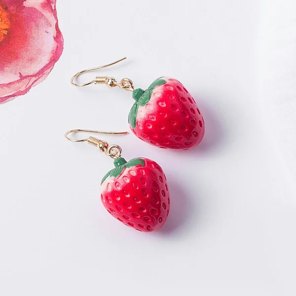 New Fashion Creative Fruit Strawberry Earrings Fashion Exquisite Girls Student Earrings Jewelry