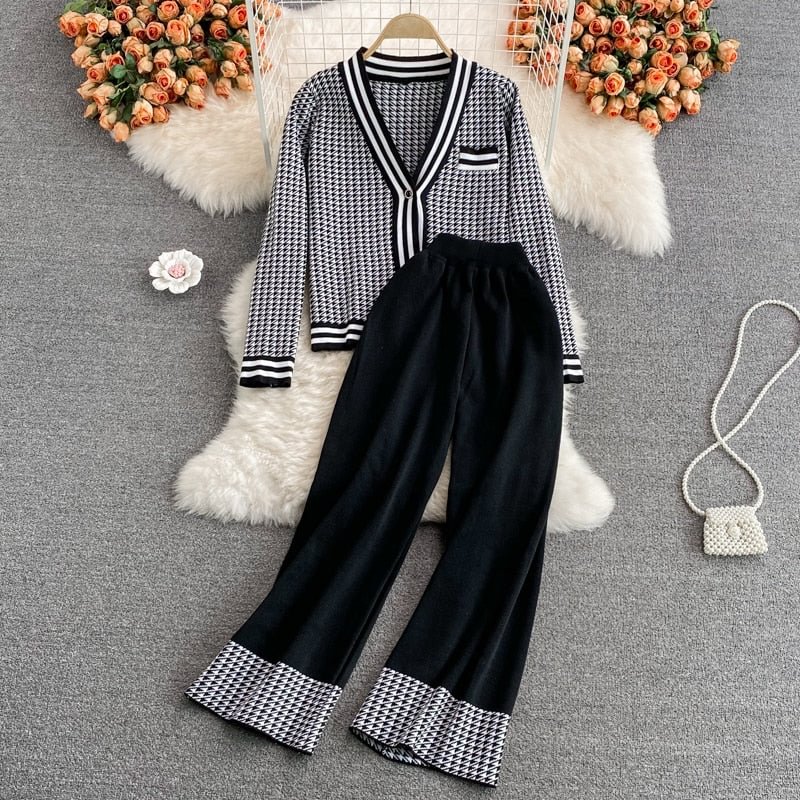 Fashion Women Suit New Temperament Knitted Cardigan Sweater Coat + Wide Leg Pants Casual Sweet V-neck Two Piece Suit Plaid Suit