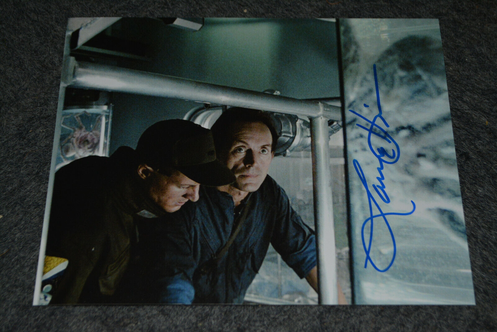 LANCE HENRIKSEN signed autograph In Person 8x10 20x25 cm ALIENS Bishop