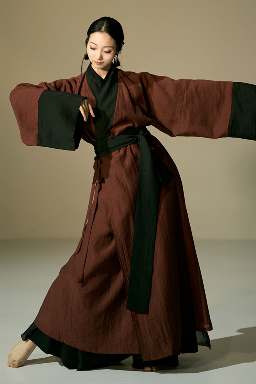 Warring states robe modern chinese style dress for spring- moxiao 墨霄 Stupa Stones