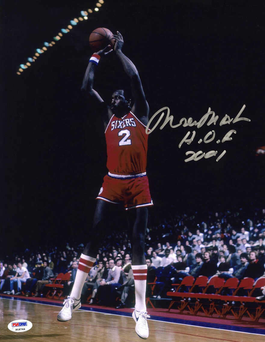 Moses Malone SIGNED 11x14 Photo Poster painting +HOF 2001 Philadelphia 76ers PSA/DNA AUTOGRAPHED