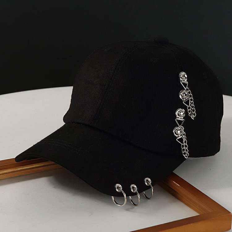 Chained Ring Hat