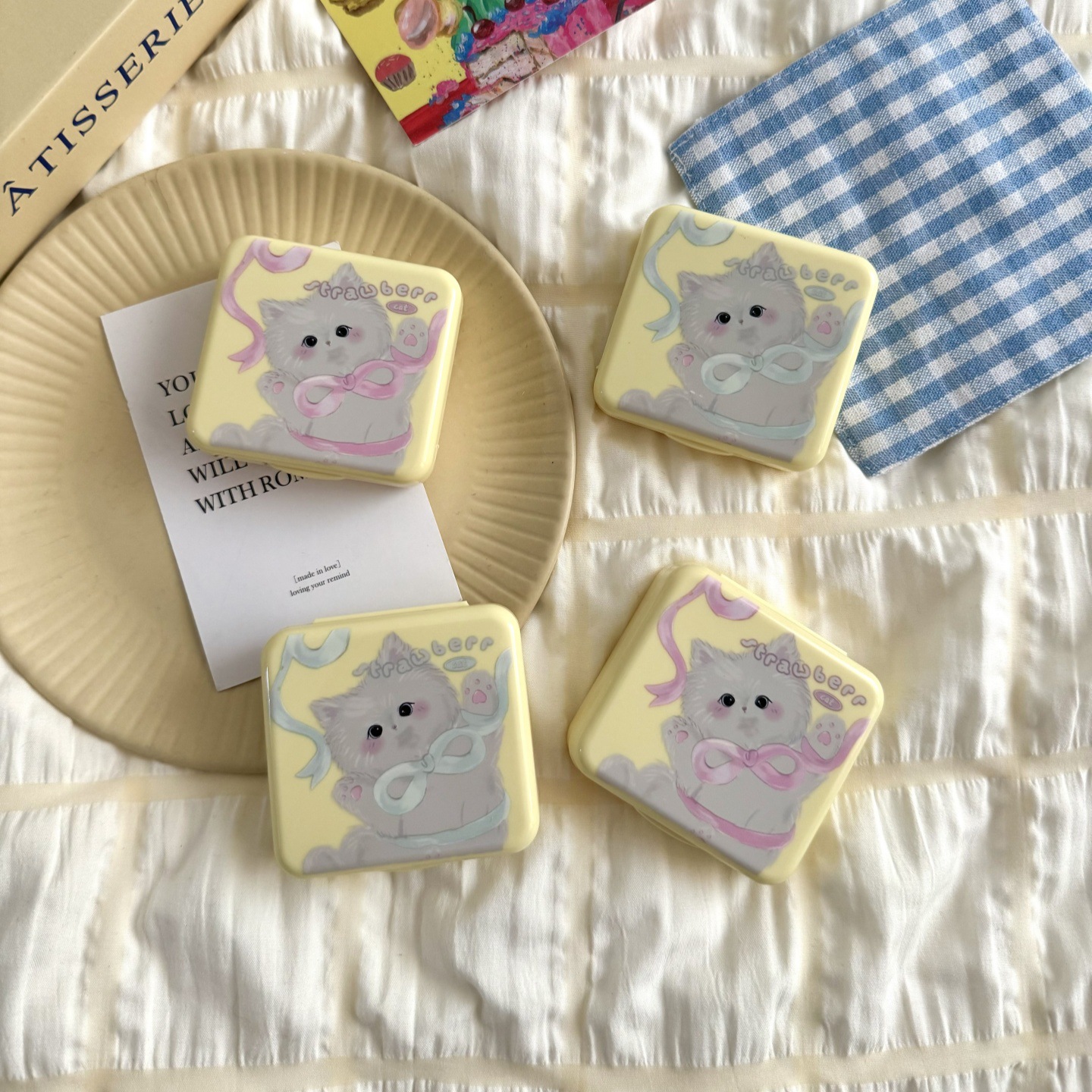 Butter Yellow Bow Kitten Coloured Contact Lens Case
