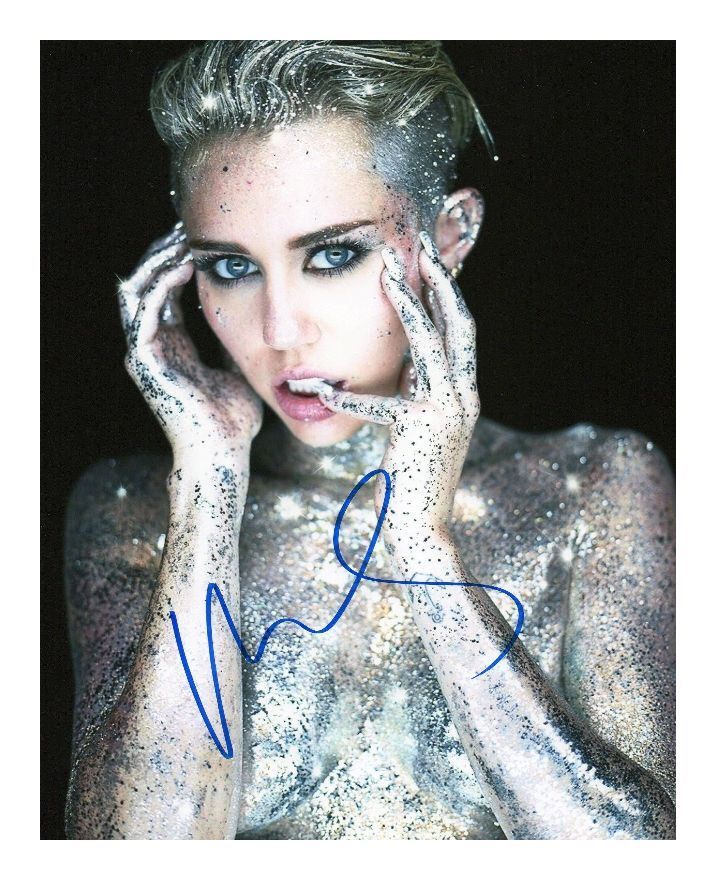 MILEY CYRUS AUTOGRAPHED SIGNED A4 PP POSTER Photo Poster painting PRINT