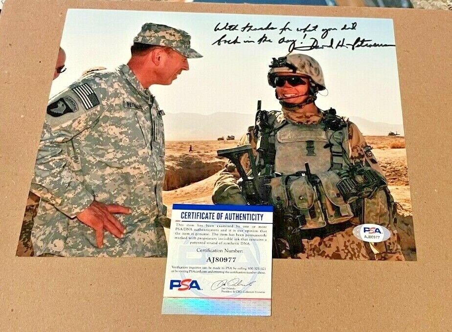 GENERAL DAVID PETRAEUS SIGNED 8X10 Photo Poster painting PSA/DNA CERTIFIED #2