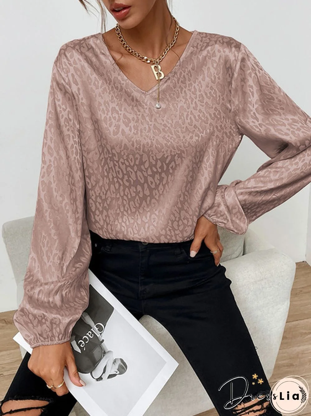 XS-8XL Spring Summer Tops Plus Size Fashion Clothes Women's Casual Long Sleeve Shirts Leopard Printed Chiffon Blouses Ladies Deep V-neck Loose T-shirts