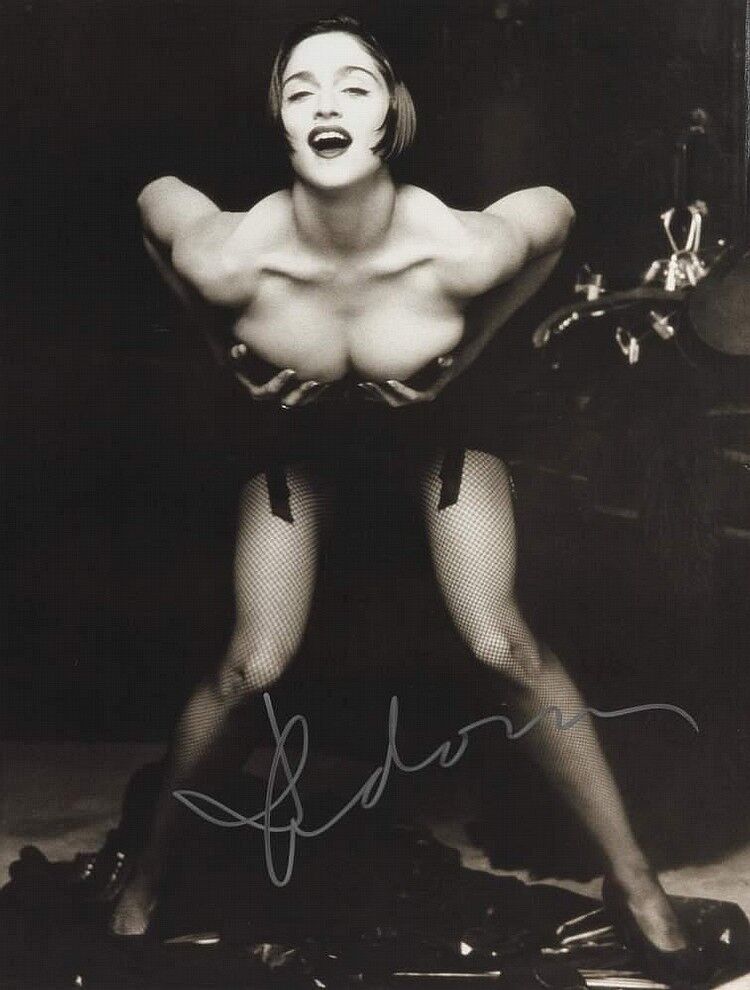 MADONNA Autographed Sexy Photo Poster paintinggraph - Singer / Vocalist - preprint