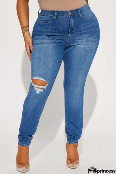 Distressed Buttoned Jeans with Pockets