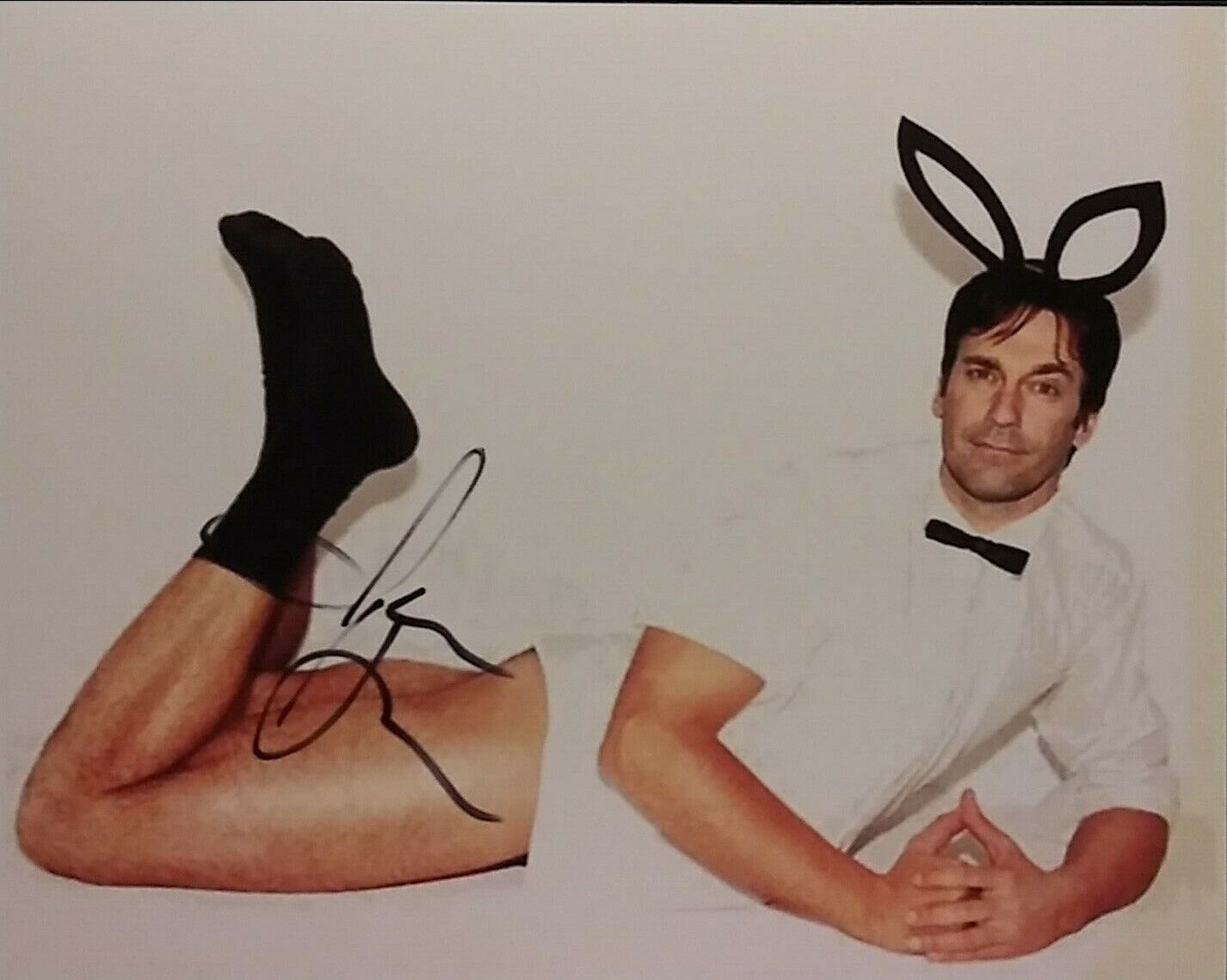 Jon Hamm signed 8 x 10