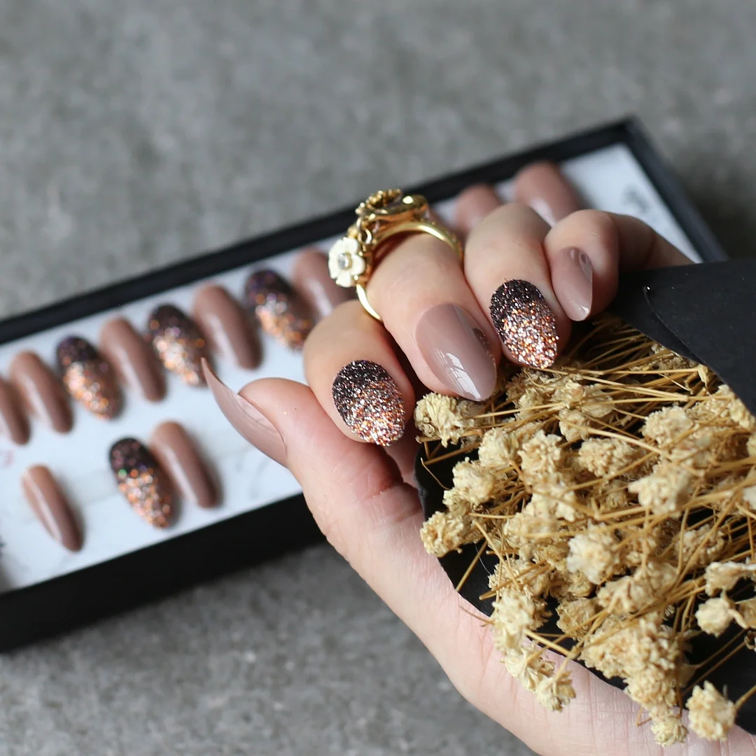 Glitter Stiletto red Ombre glitter fake nails blue full set Gradeint Black false nails matte Nude  purple Bright Handmade nails-Nail Inspo