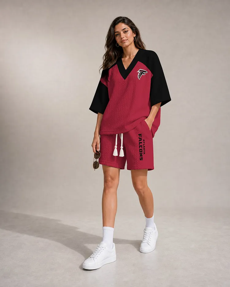 Atlanta Falcons Women&rsquo;s V-neck Jacquard Cable-Knit Tee & Shorts Set