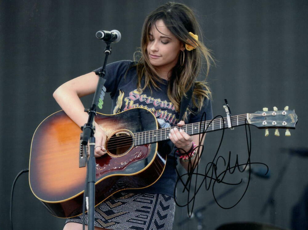 KACEY MUSGRAVES SIGNED AUTOGRAPH 6X8 Photo Poster painting - SEXY COUNTRY MUSIC SUPERSTAR, RARE