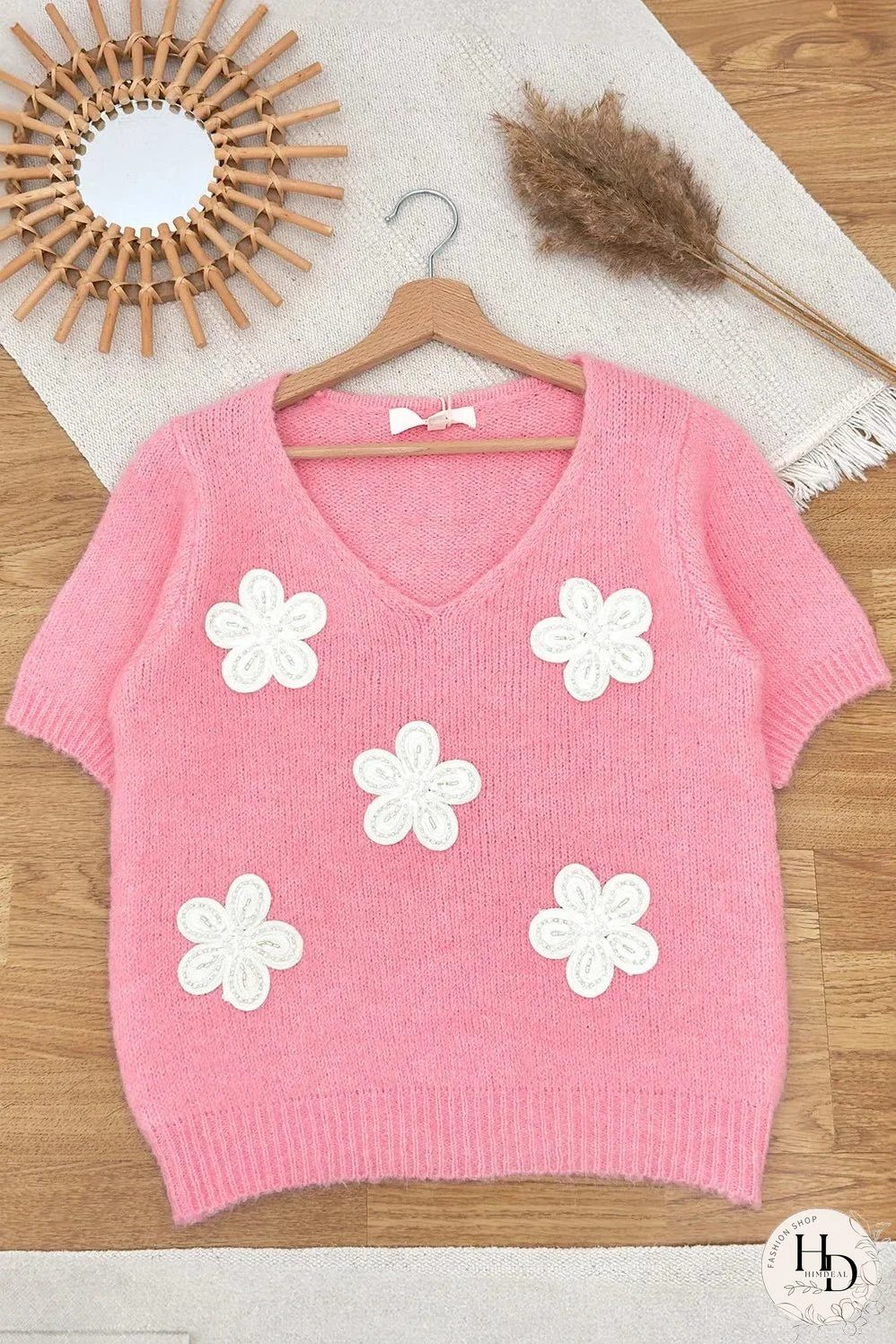 Flower V-Neck Short Sleeve Sweater