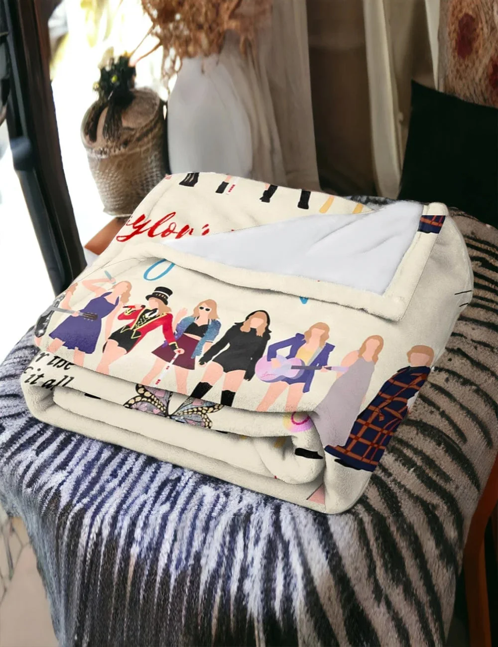 Taylor Version Blanket