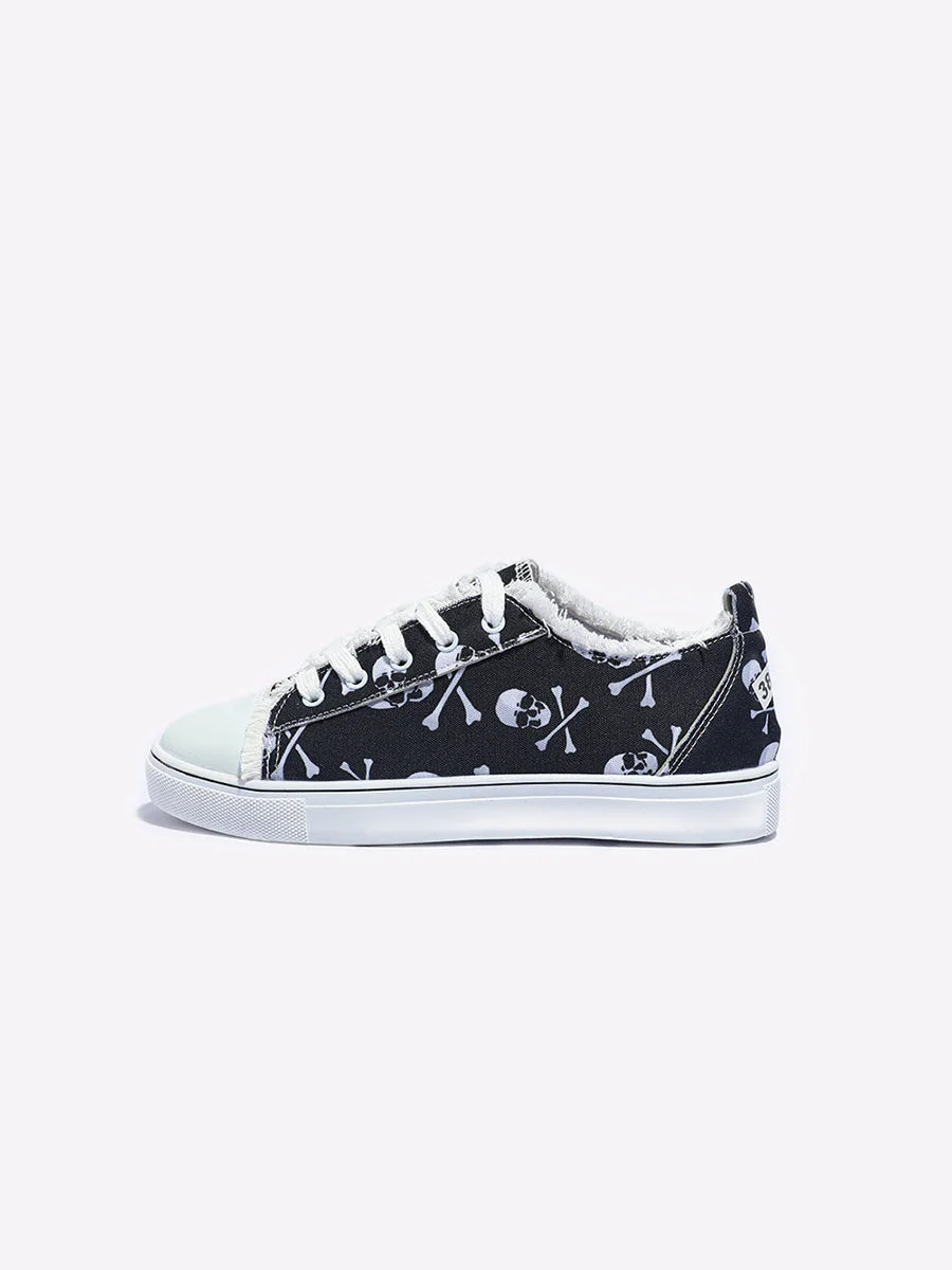 Skull Print Lace-up Frayed Canvas Sneakers