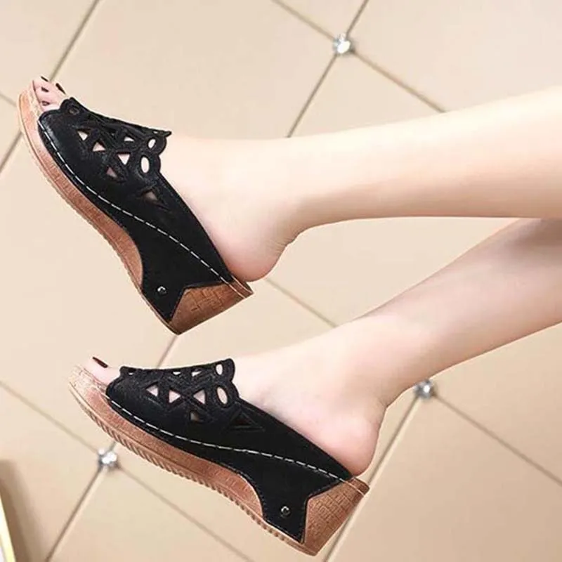 Summer Women Sandals Designer Shoes Woman Thick Sole Platform Sandals Woman Comfortable Ladies Sandals Beach Femmes Chaussures