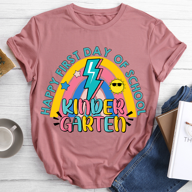 Hello Kindergarten Grade Shirt, Kindergarten Teacher Shirt, Gift for Teachers, Teacher Shirt, Kindergarten Teacher, Back to School Shirt