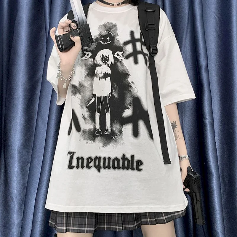 Short-sleeved T-shirt female  Korean version of the college style dark graffiti Japanese girl printing loose T-shirt top