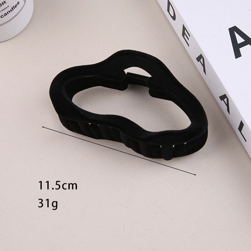 Women’s Retro Solid Color Plastic Hair Claws