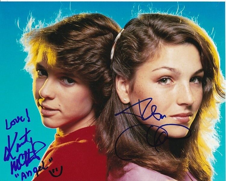 KRISTY MCNICHOL and TATUM O'NEAL signed autographed LITTLE DARLINGS Photo Poster painting