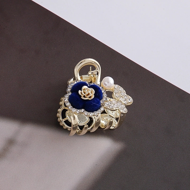 Women’s Chinoiserie Princess Classical Flower Butterfly Imitation Pearl Alloy Rhinestone Artificial Pearls Rhinestones Hair Claws