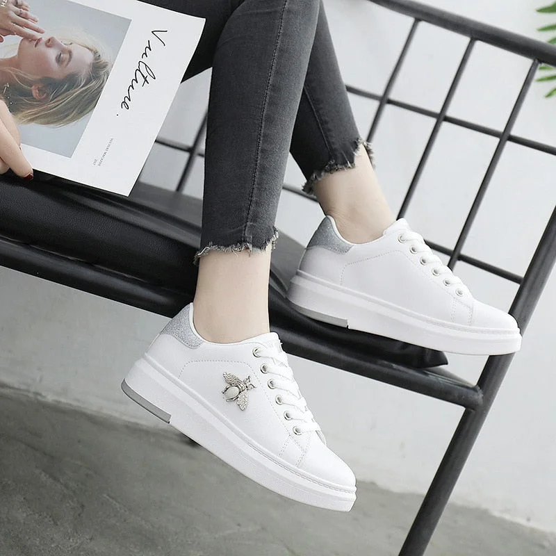 Women Casual Shoes 2020 Autumn Women Sneakers Fashion Breathable PU Leather Platform White Women Shoes Soft Footwears