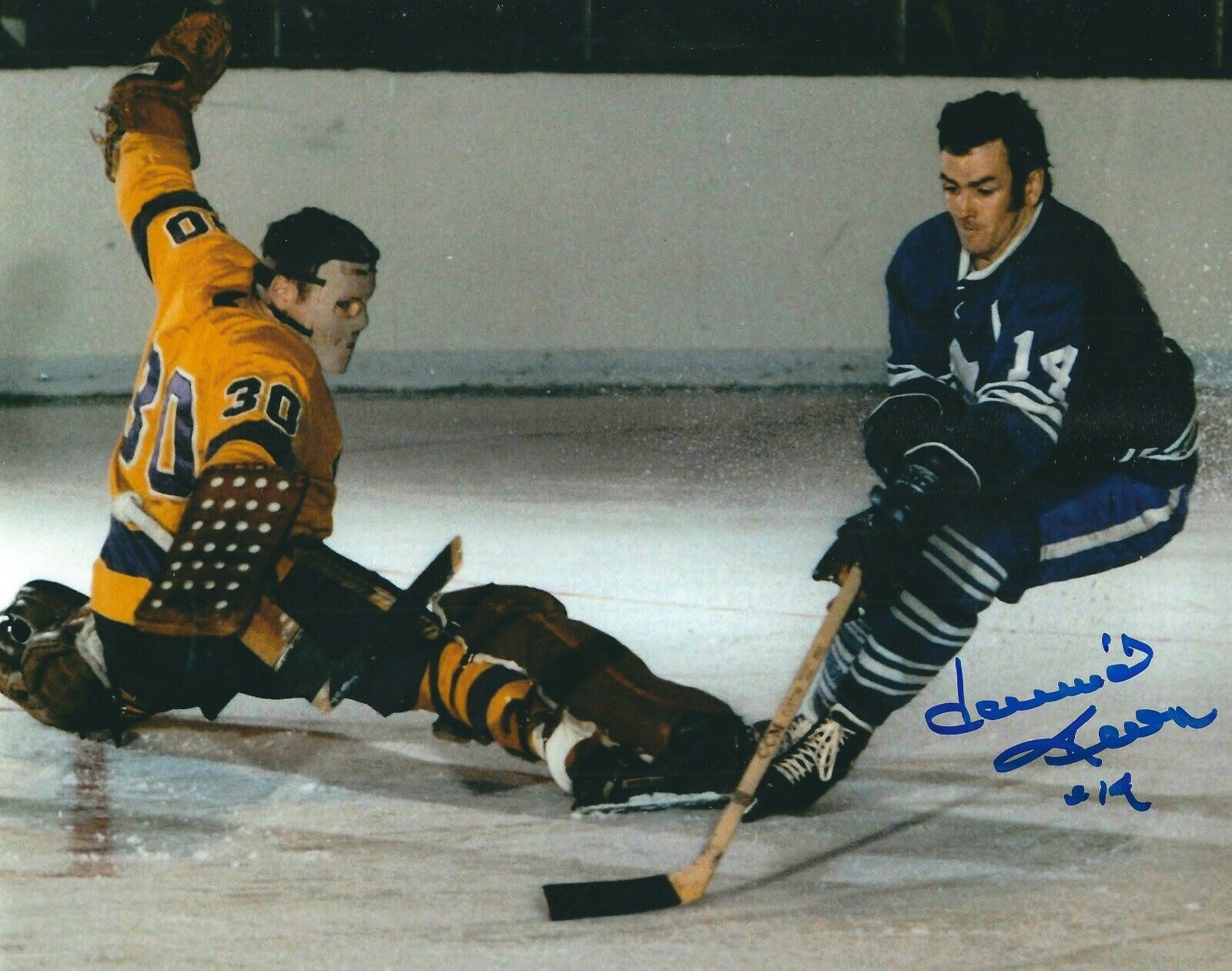 Signed 8x10 DAVE KEON Toronto Maple Leafs Autographed Photo Poster painting - COA