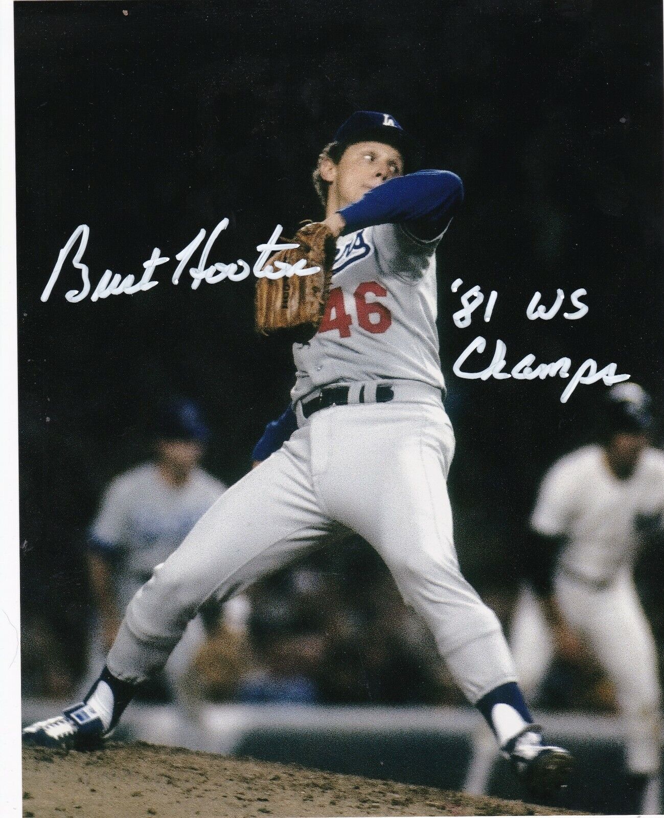 BURT HOOTON LOS ANGELES DODGERS 1981 WS CHAMPS ACTION SIGNED 8x10