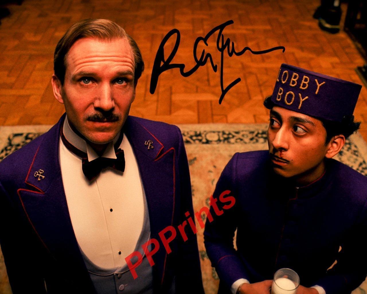 RALPH FIENNES THE GRAND BUDAPEST HOTEL AUTOGRAPHED 10X8 SIGNED REPRO Photo Poster painting PRINT