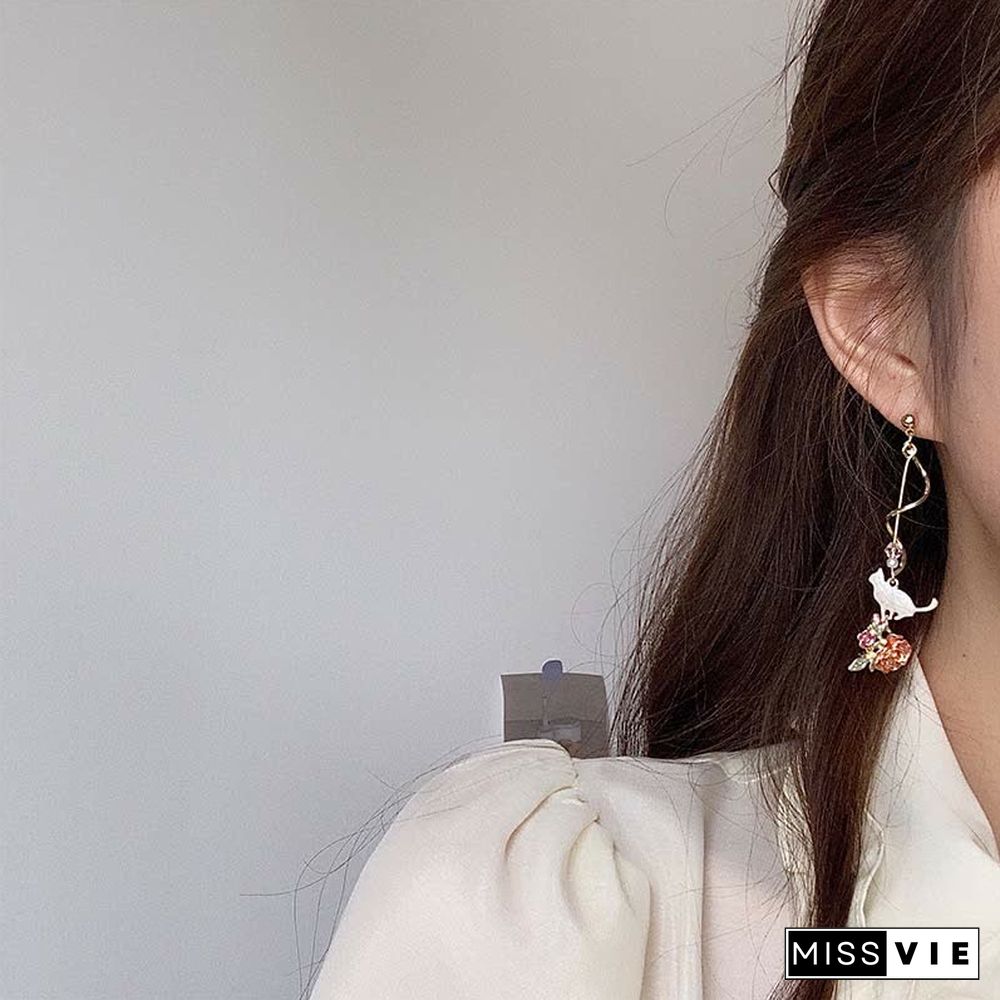 Asymmetrical Cat Blossom 925 Sterling Silver Stud Earrings Ear Clip