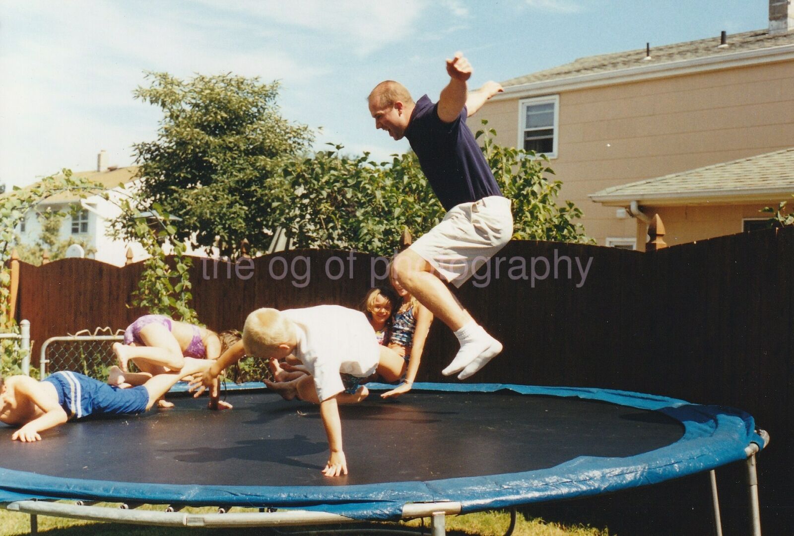 BOUNCERS Trampoline FOUND Photo Poster paintingGRAPH ColorOriginal 94 13 T