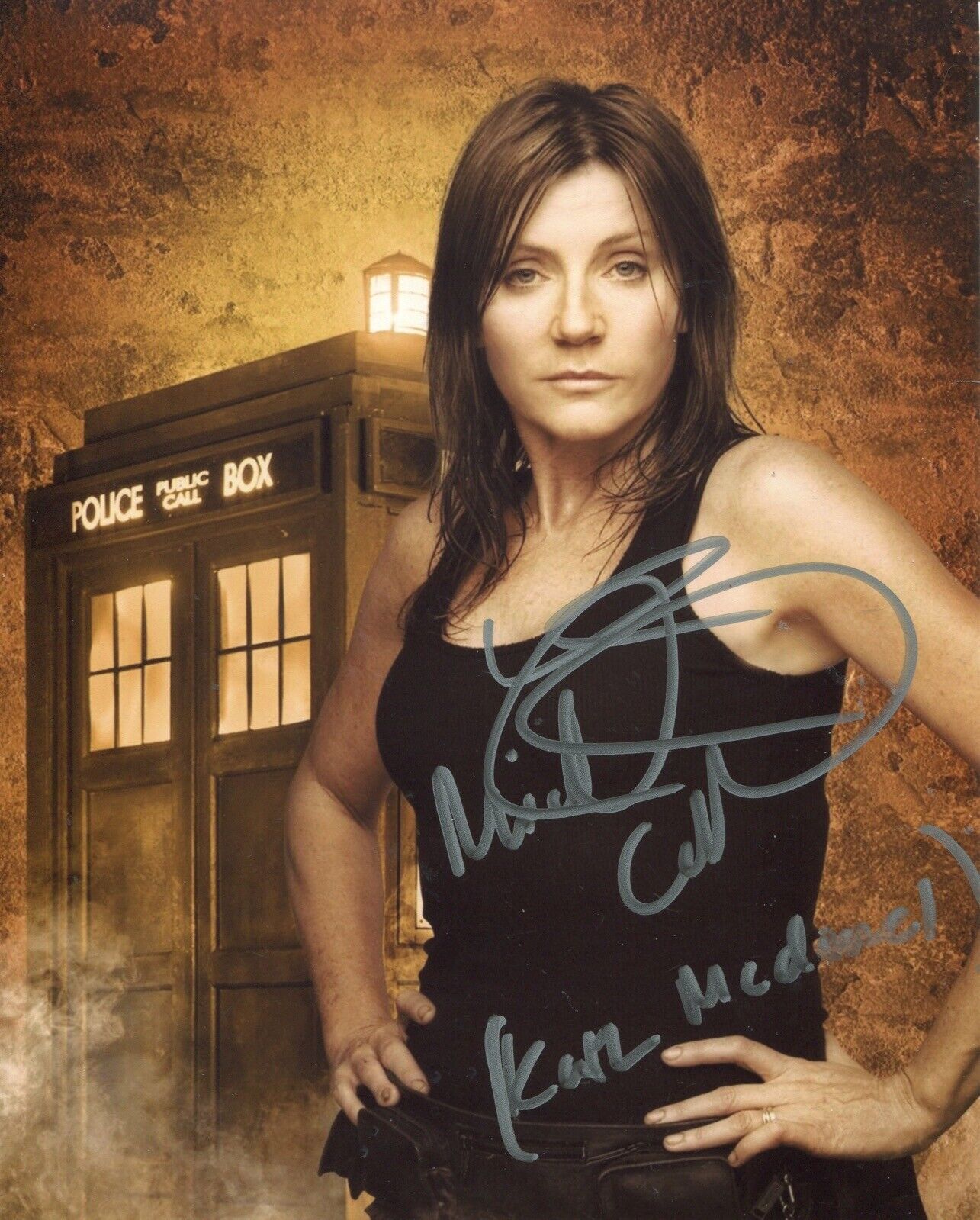 Actress MICHELLE COLLINS signed DOCTOR WHO with Tardis 8x10 Photo Poster painting - UACC DEALER