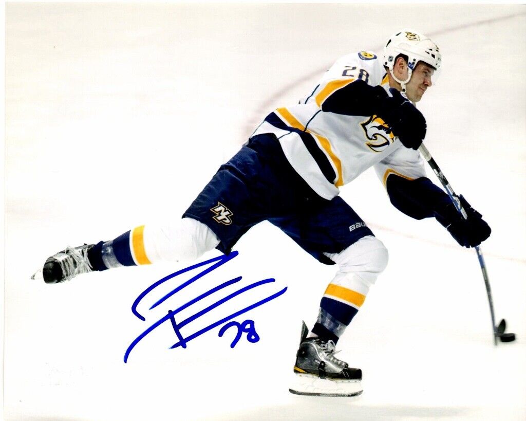 Paul Gaustad Signed - Autographed Nashville Predators 8x10 inch Photo Poster painting