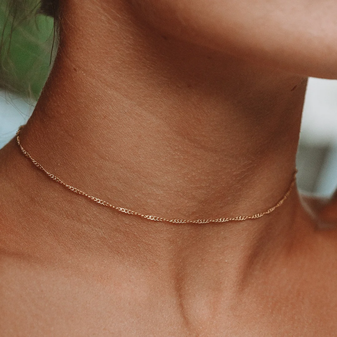 "Paros" Twisted Choker Necklace