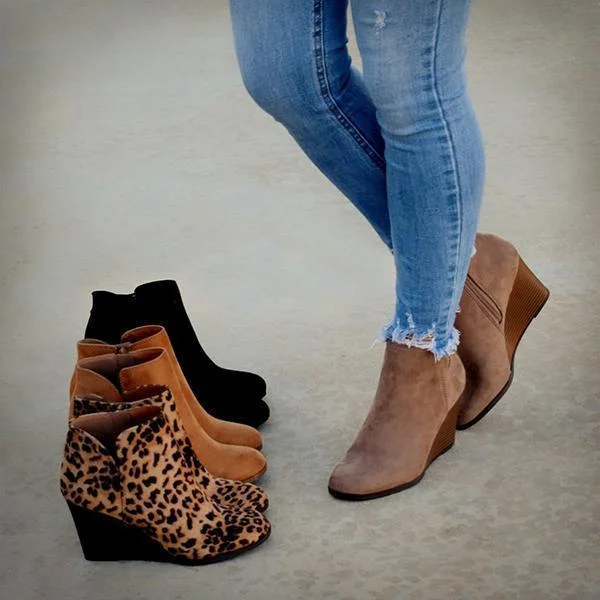 Side Slit Wedge Booties