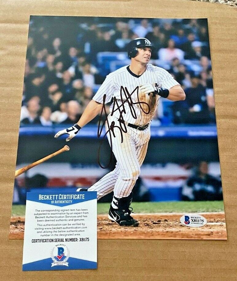 TINO MARTINEZ SIGNED NEW YORK YANKEES 8X10 Photo Poster painting BECKETT CERTIFIED