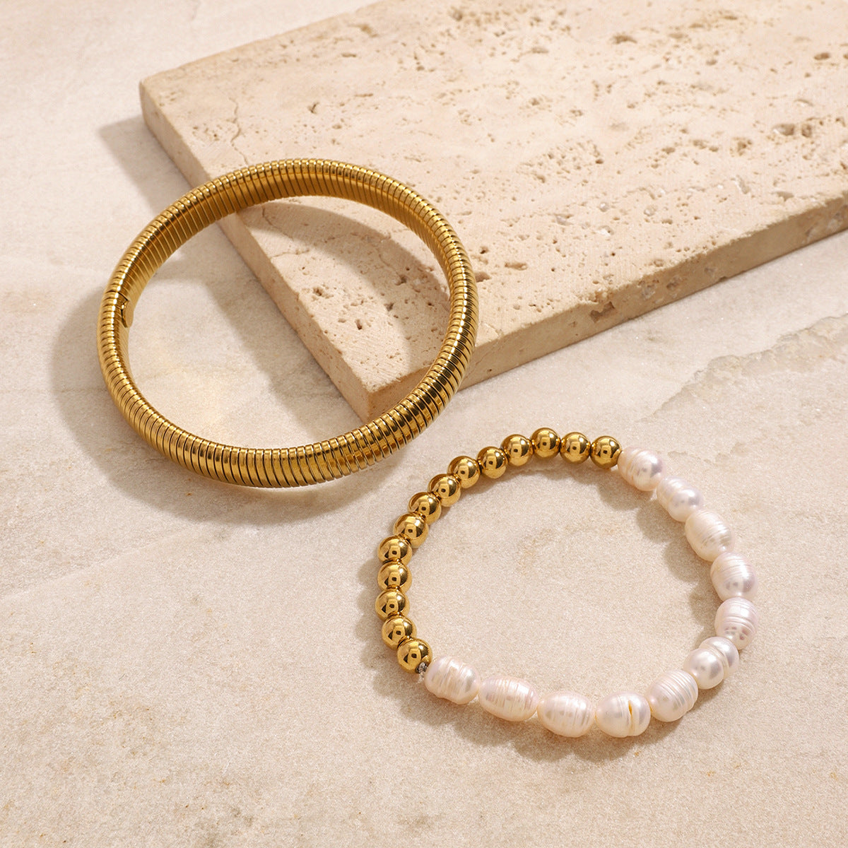 Circle Stainless Steel Electroplating Bangles