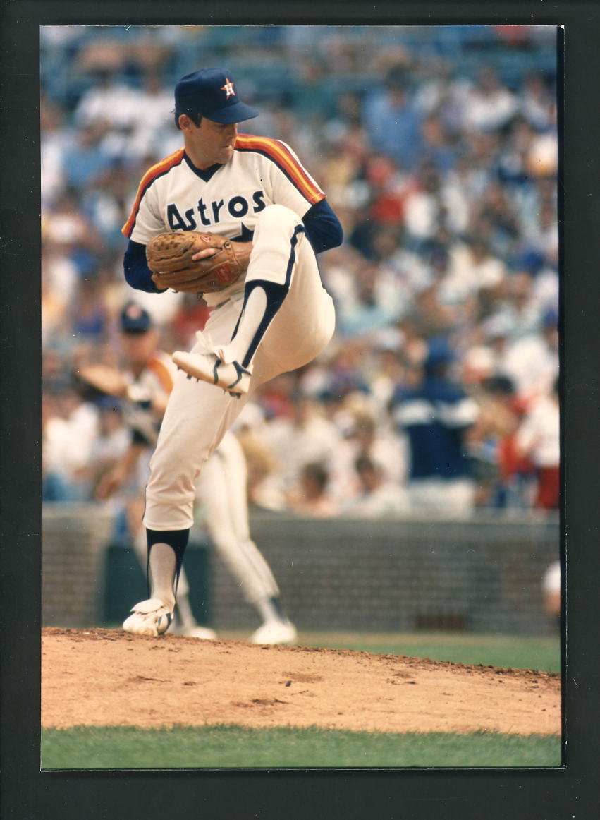 Nolan Ryan Press Original COLOR Photo Poster painting 5 x 7 Houston Astros pitching sequence one